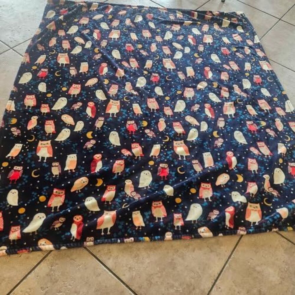 Owl and Moon Fleece Soft Throw Blanket 63" x 57"